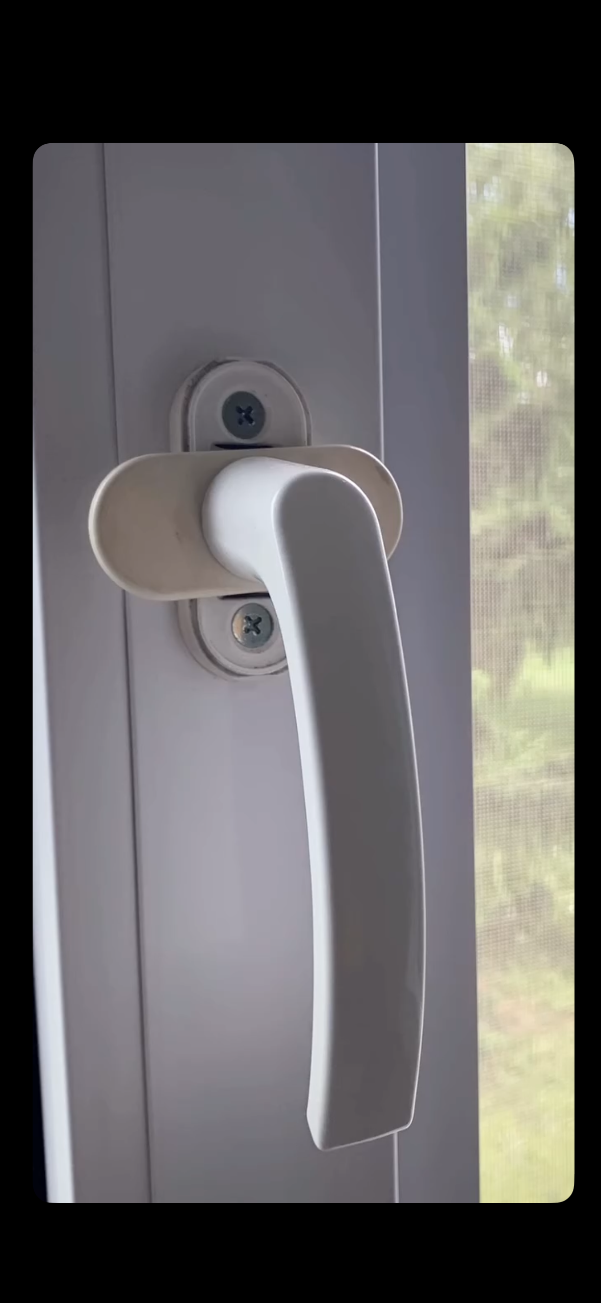 Před opravou kliky